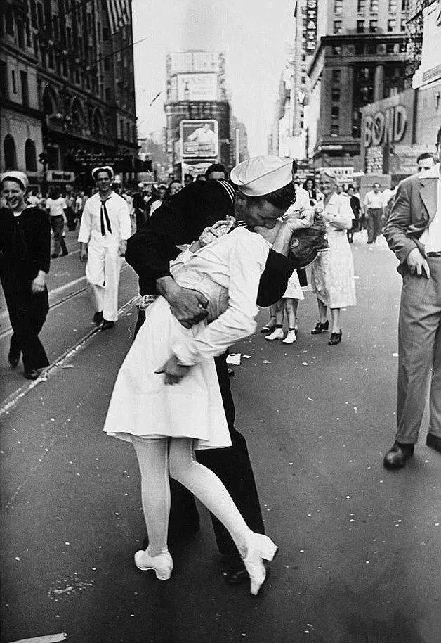 O beijo na Time Square